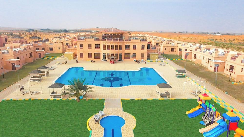 منتجع البدع