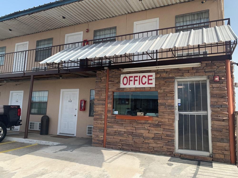 Loma Alta Motel