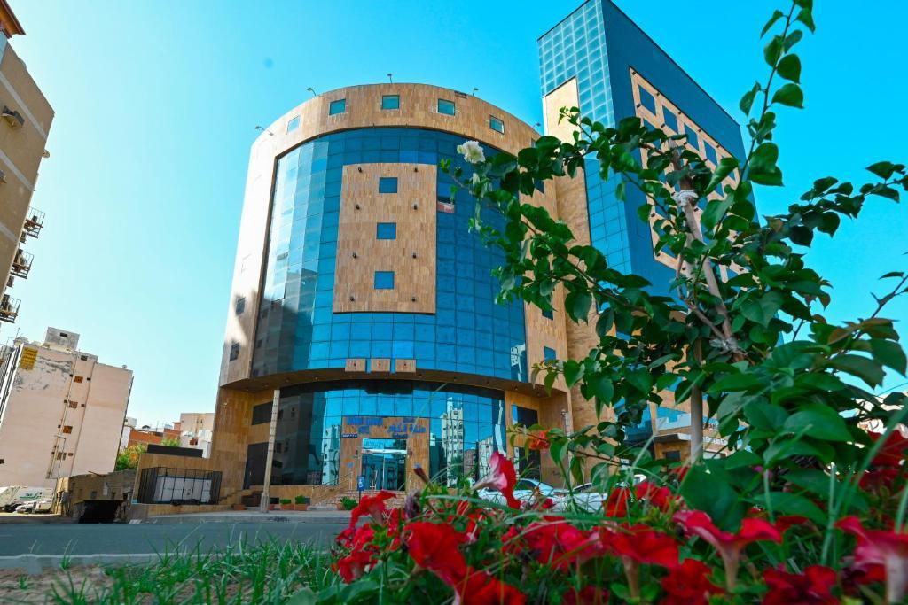 Manarat Al Keram Hotel