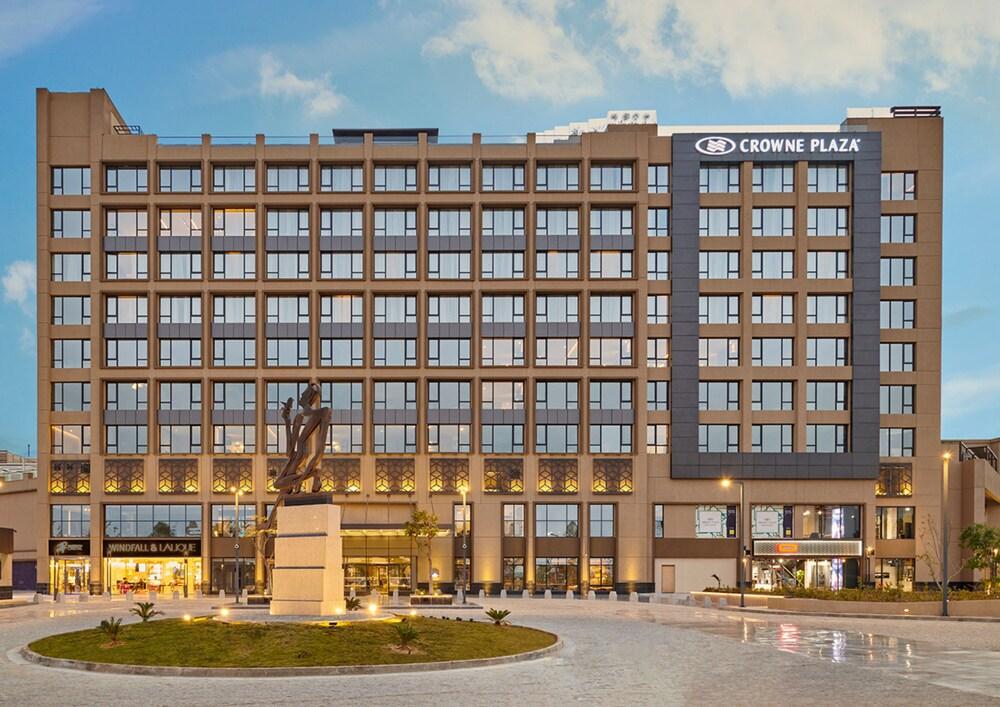 Crowne Plaza West Cairo Arkan by IHG Exterior