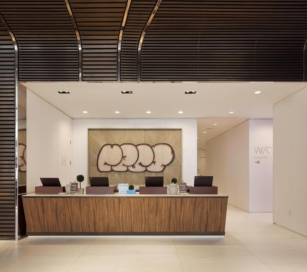 Hyatt Centric Times Square New York Lobby