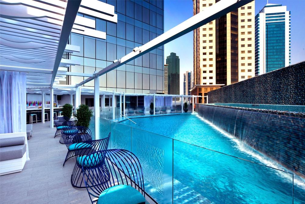 W Doha Outdoor Pool