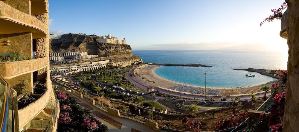 جلوريا بالاس رويال هوتل آند سبا المنطقة الخارجية