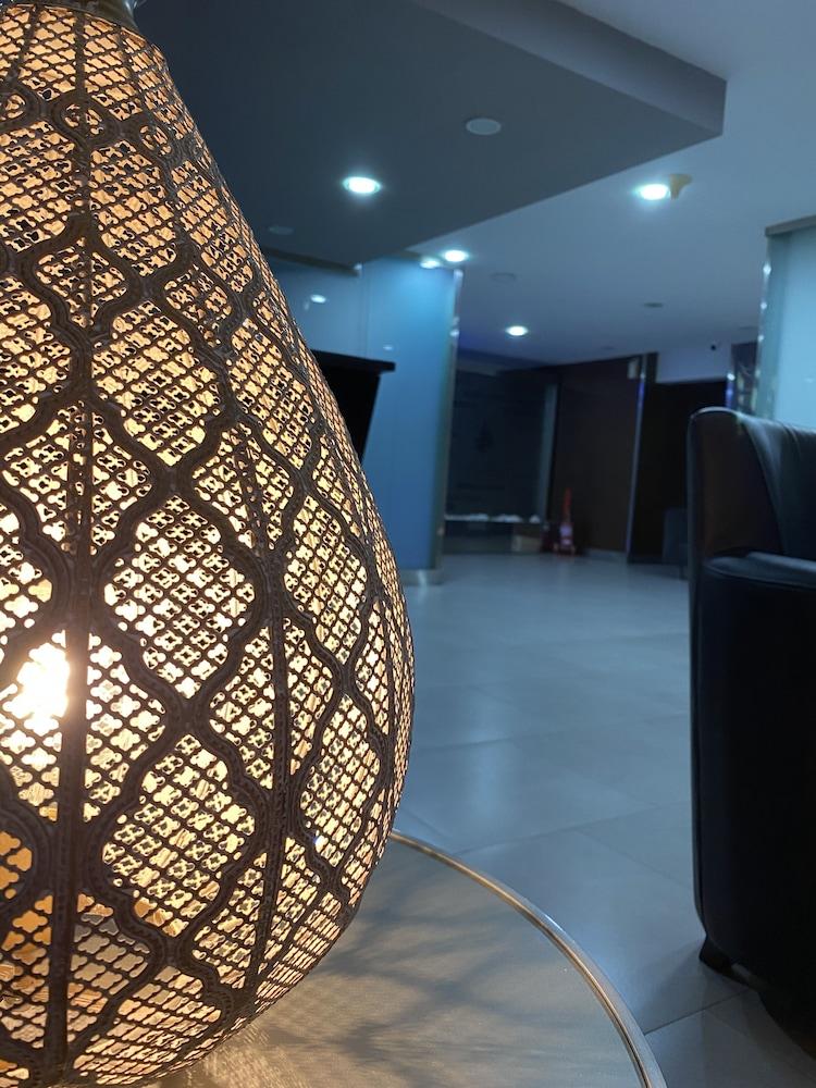 هوتل أفريكا مابوتو بيزنس منطقة الاستقبال