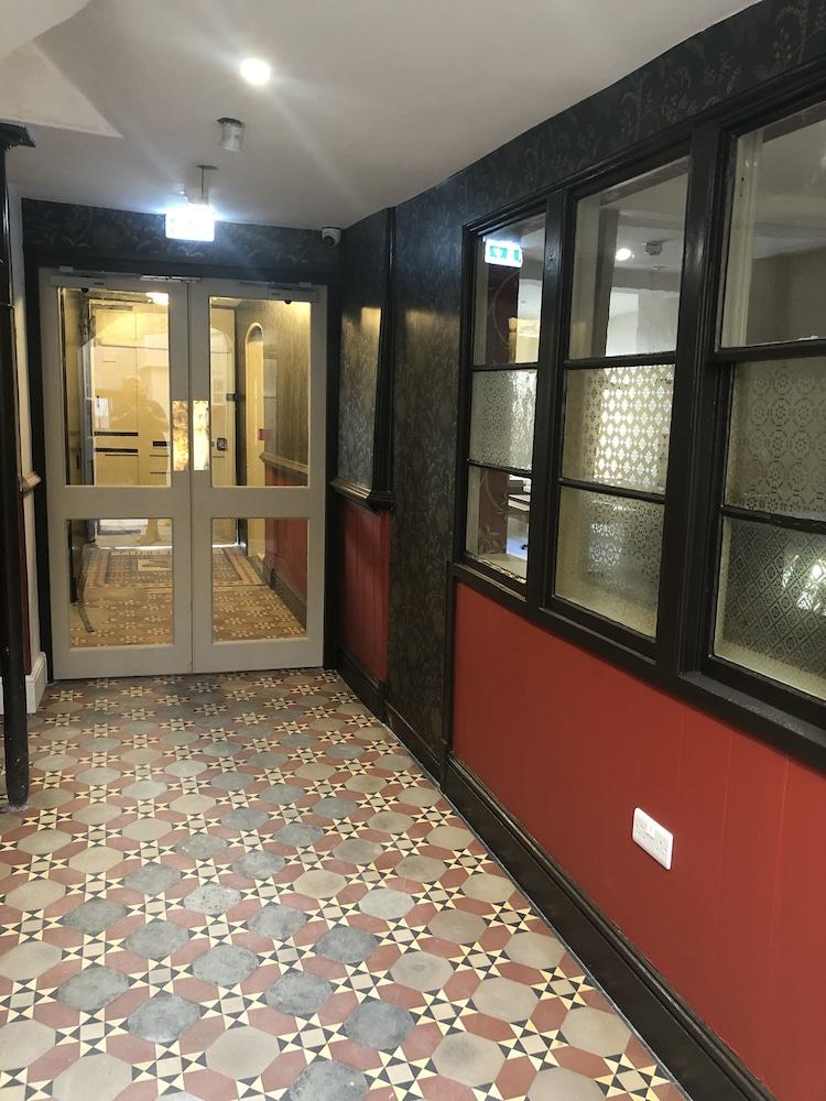 ذا بيبرميل الفندق من الداخل
