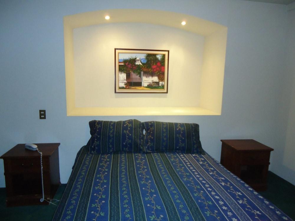أبارت هوتل بوسادا سان جوداس غرفة