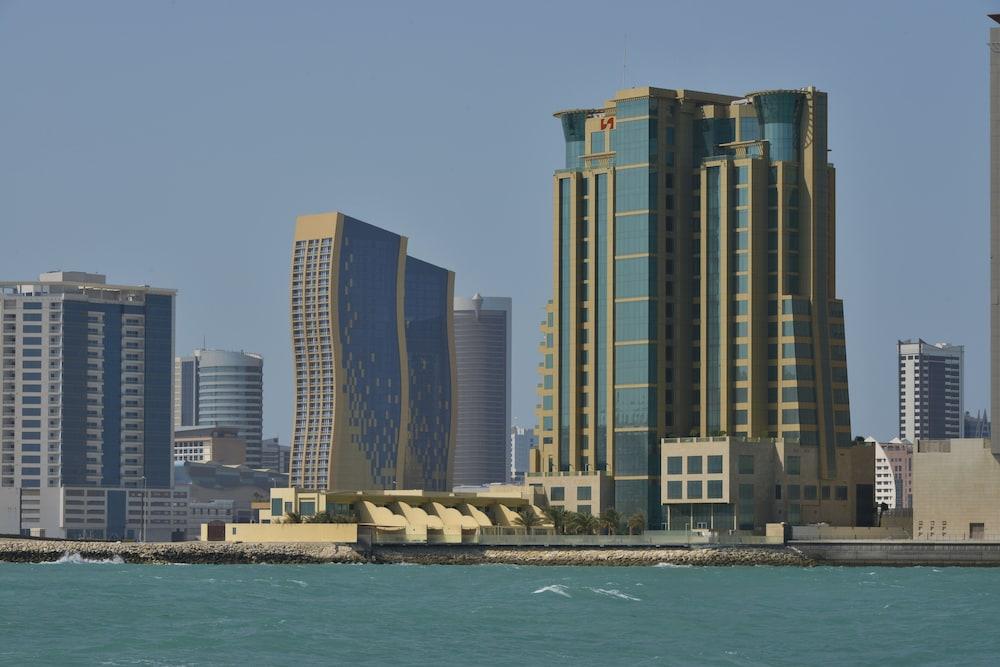 جراند سويس - بلهوتل ووترفرونت السيف المنطقة الخارجية