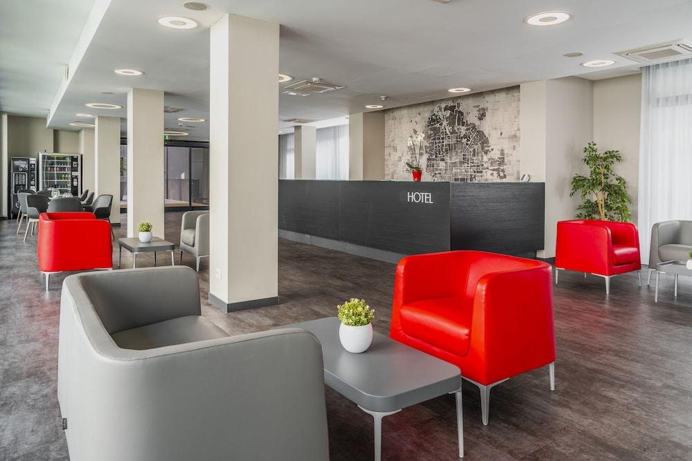 Fasthotel Linate منطقة الانتظار في الردهة