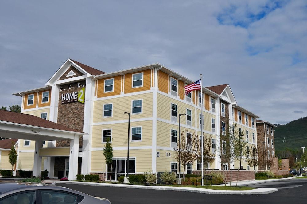 Home2 Suites by Hilton North Conway Exterior