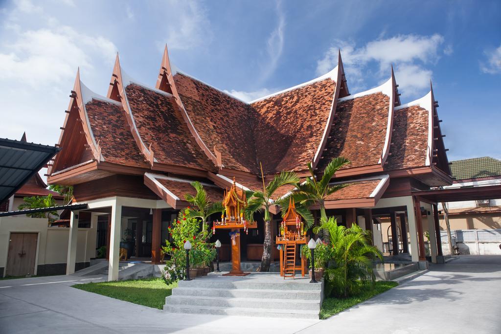Chaweng Blue Lagoon Hotel