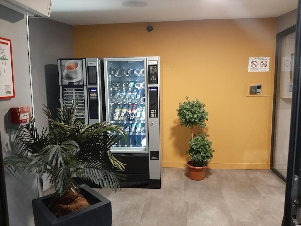 أوتل مارتينز جريناي