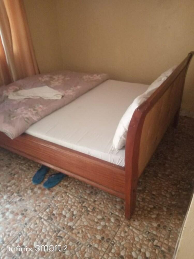 سمول فيلا جاردنز
