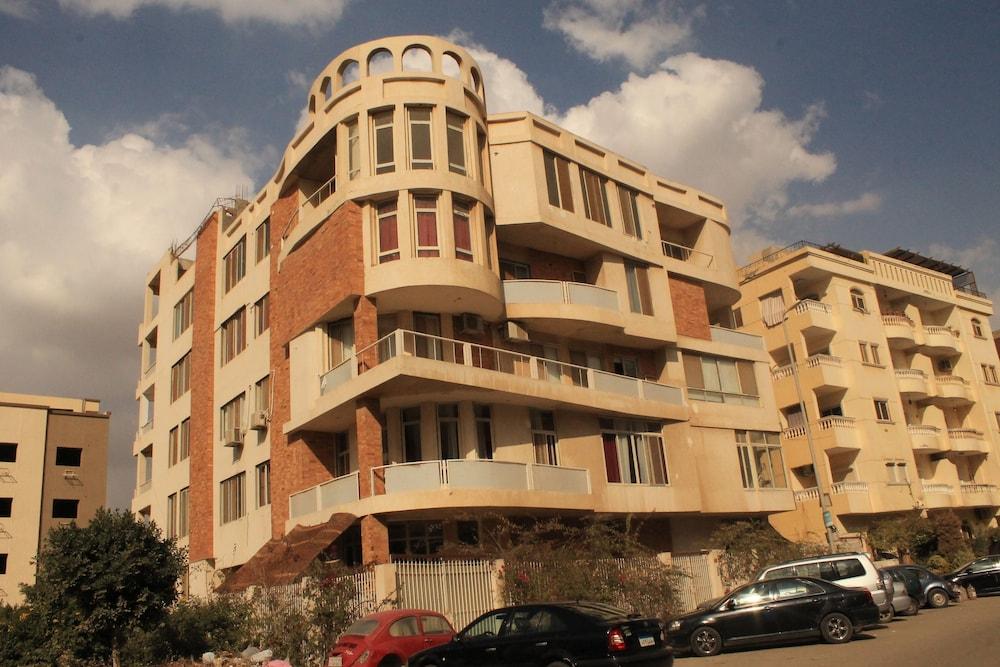 610 ريزيدنت