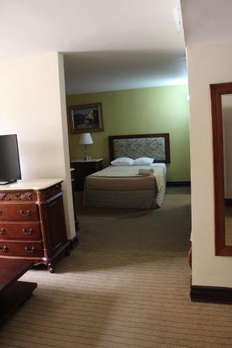 Hector Suites