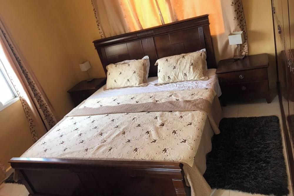 بروسوبي 2 بد رت زم سليبس 6، بيت فريندلي آند باركينج