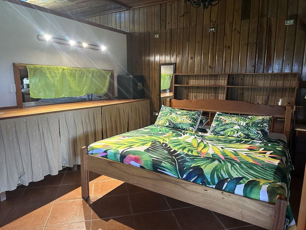 Howler Landing Vacation Rental