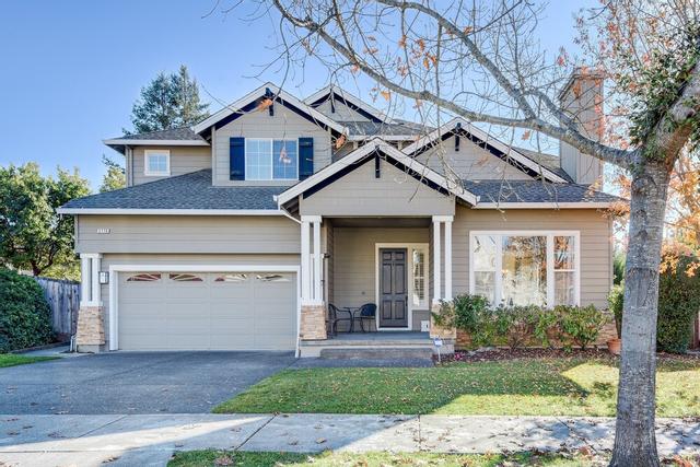 Wine-tasting, Light-filled And Kid-friendly House 5 Bedroom Home by Redawning