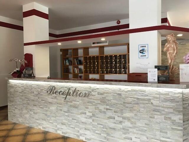 هوتل سانت لويز