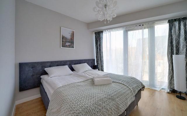 أبارتامنت إفري سكاي كاربيتش فيلتشا 3 إف
