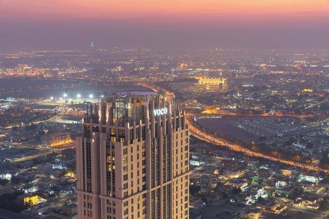 أجنحة ڤوكو الدوحة ويست باي فندق تابع لمجموعة فنادق آي إيتش جي